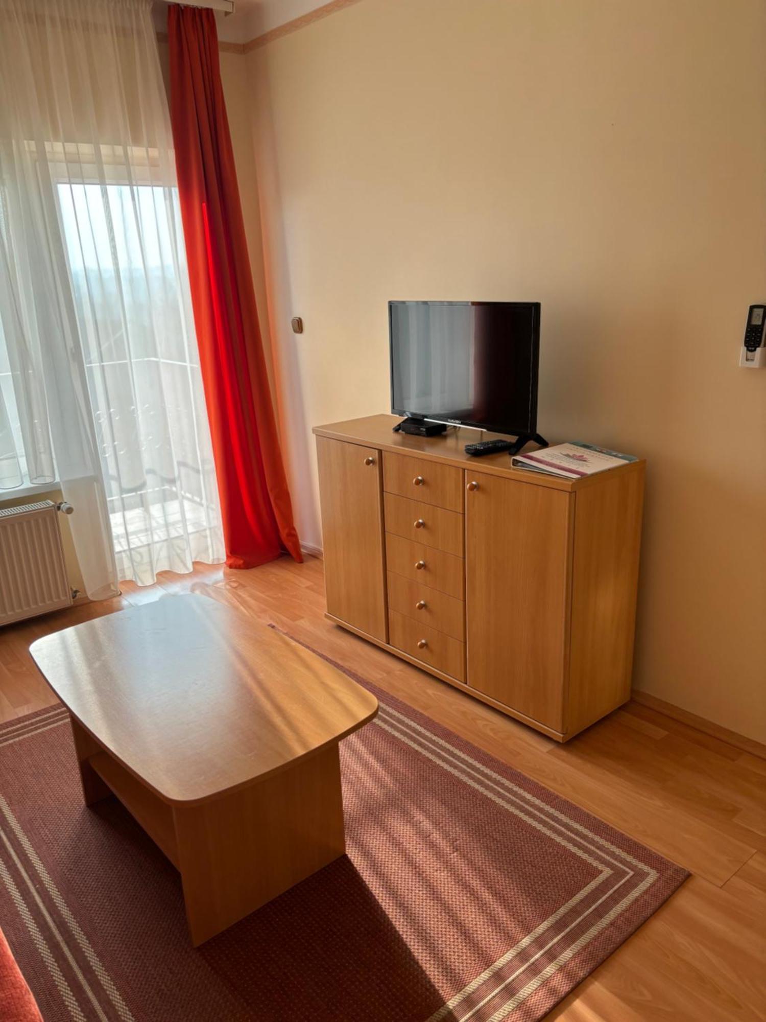 Afamado Apartman Fisli Hévíz Exterior foto