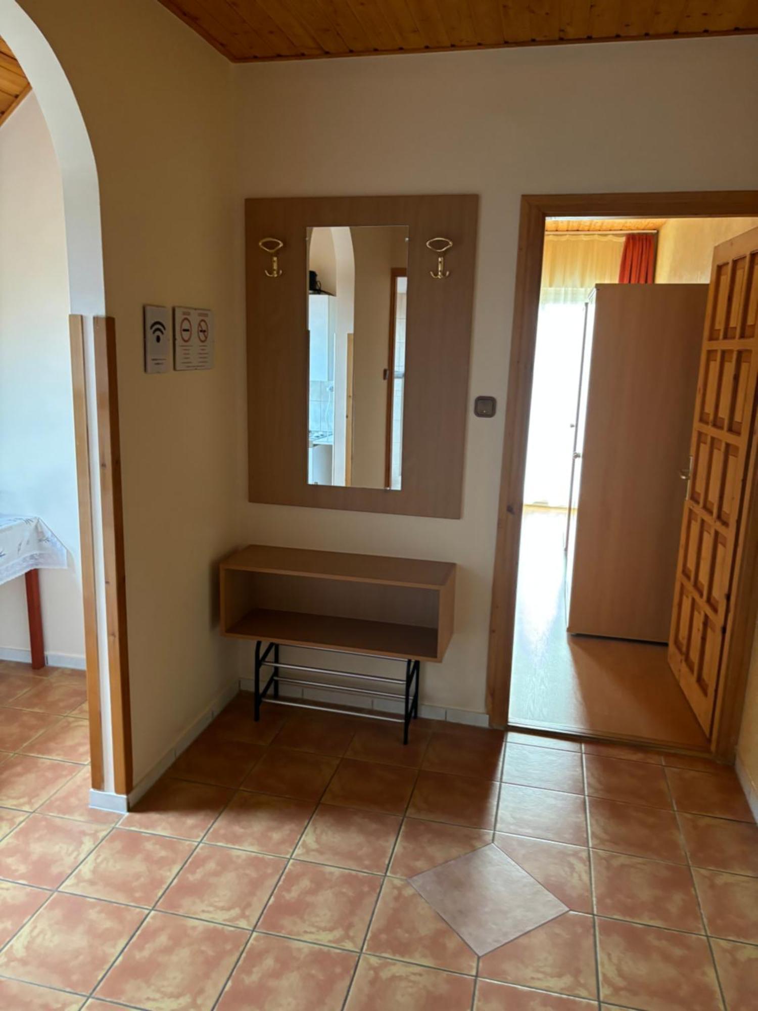 Afamado Apartman Fisli Hévíz Exterior foto