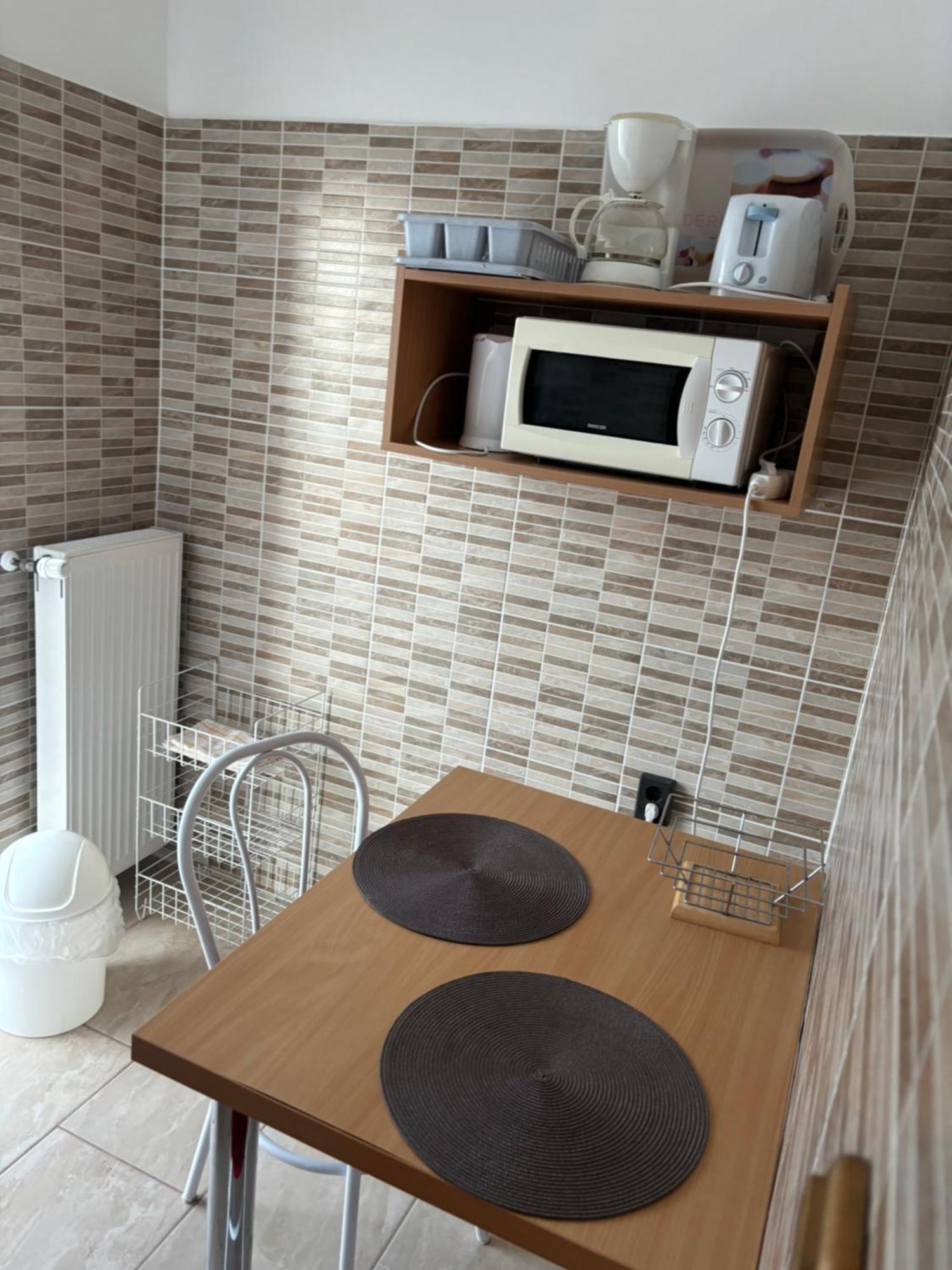 Afamado Apartman Fisli Hévíz Exterior foto